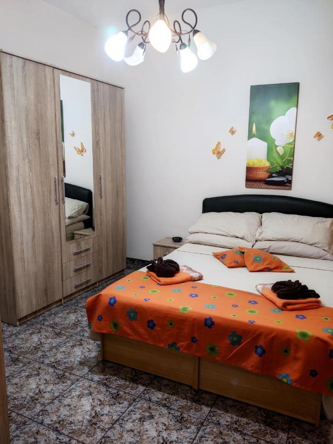 Silia'S Maisonette Marsaskala Exterior photo